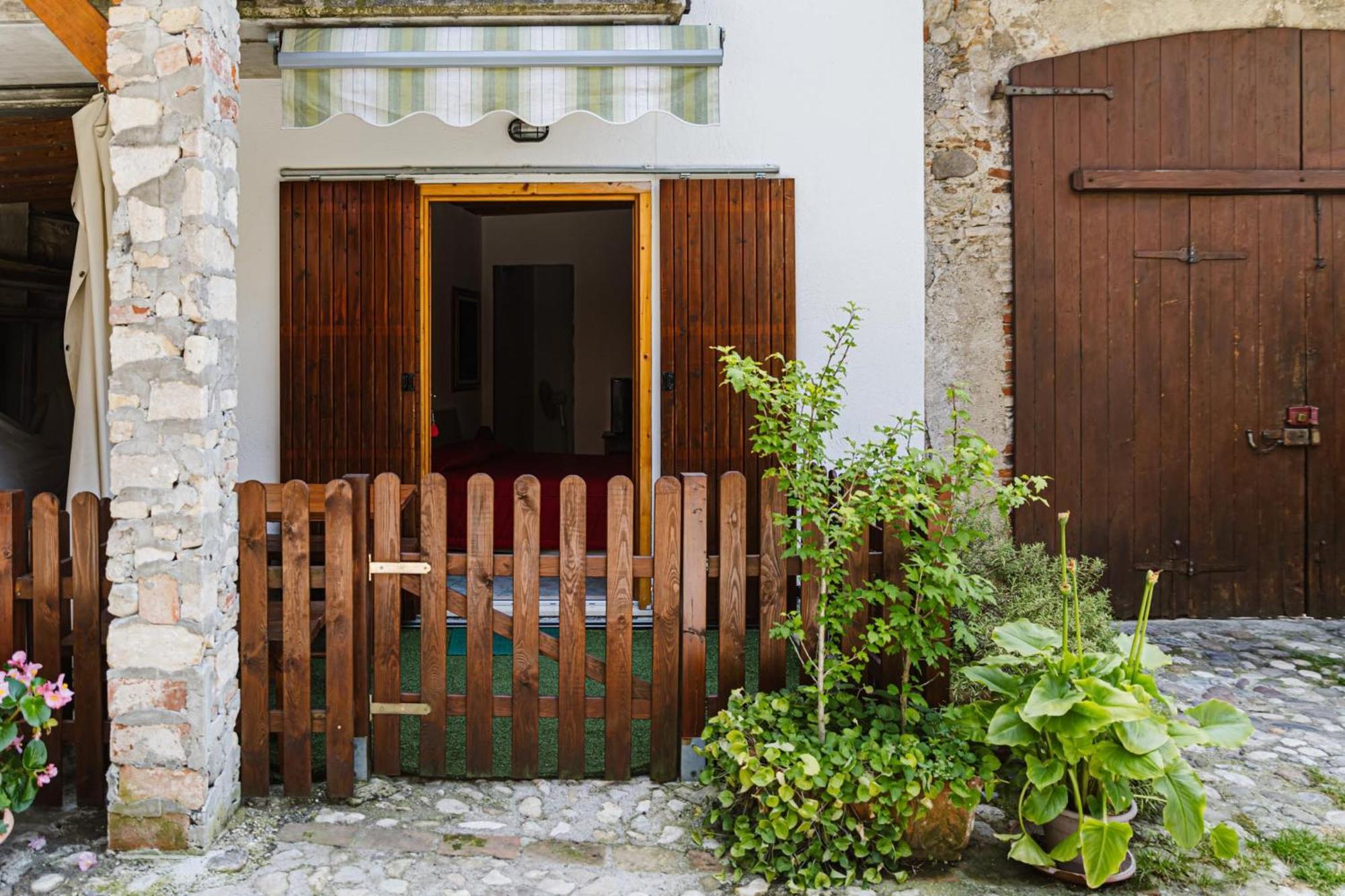 Cozy Castello Manerba del Garda Exterior foto